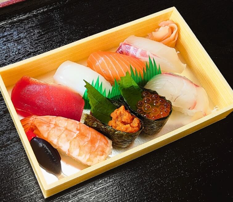 お昼のメニュー