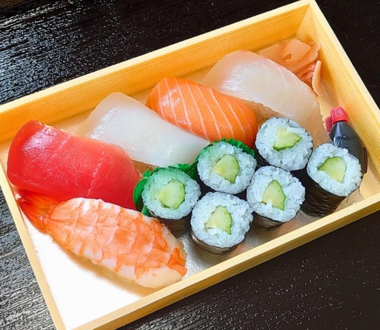 お昼のメニュー