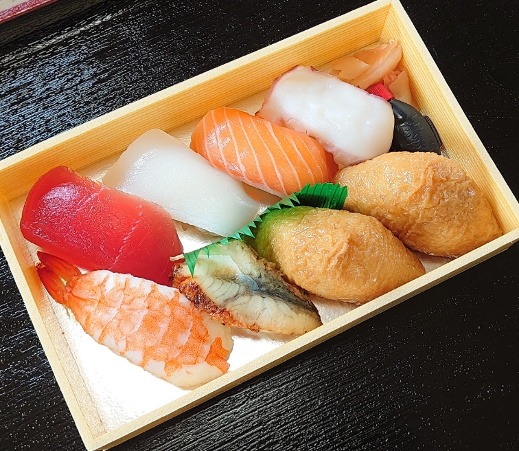 お昼のメニュー